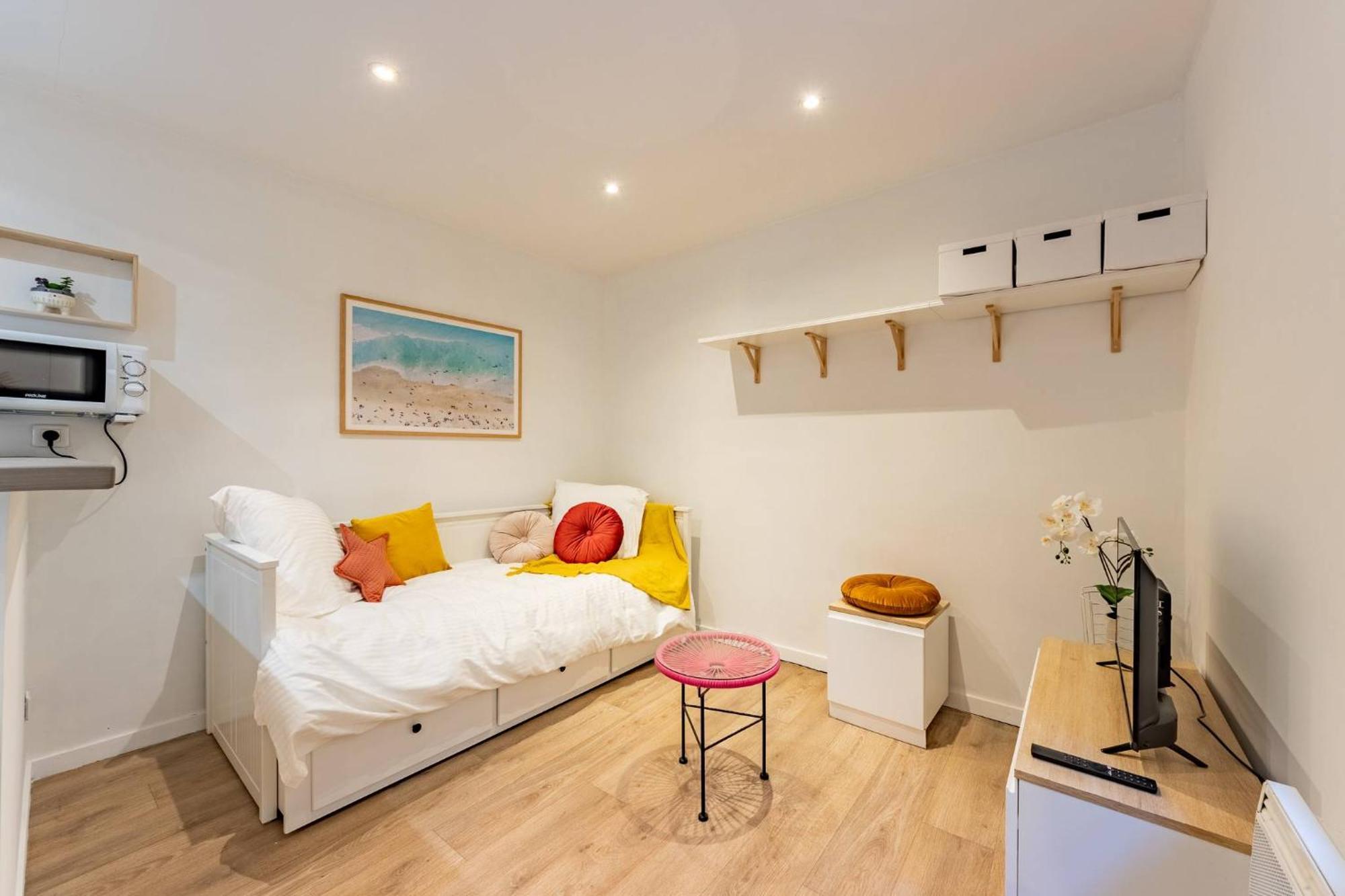 Appartement Le Nid Douillet - Lit King Size à Montauban Extérieur photo